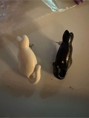 Cat Silhouette Stud Earrings - Black & White